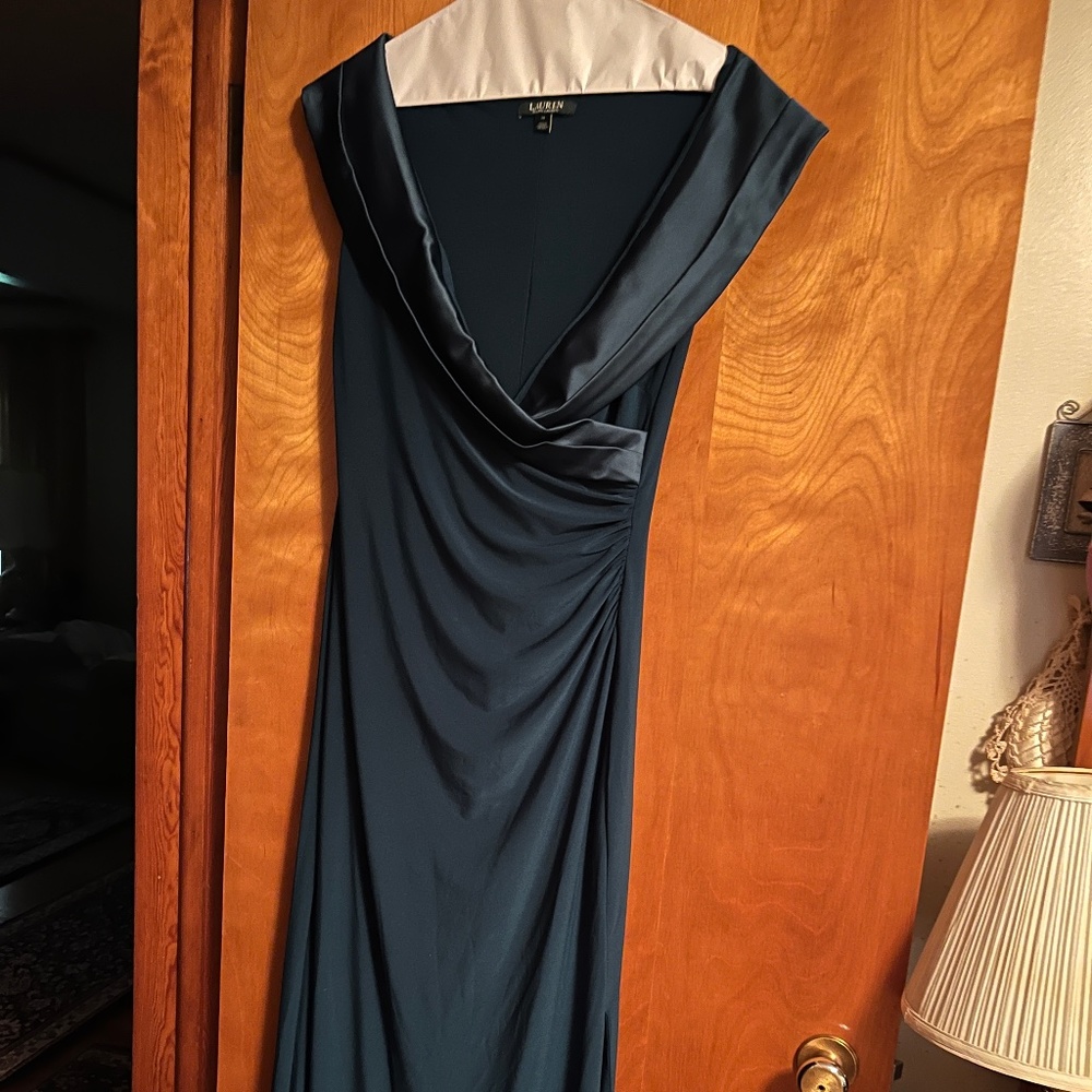 column gown from Lauren Ralph Lauren Size 12
